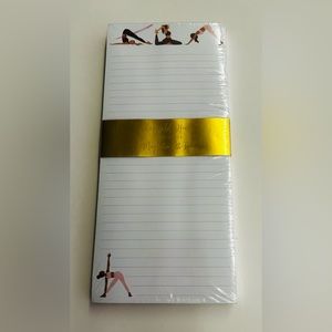 New Yoga Magnetic List Pad Notepad Sheffield Home Paper Goods White 30 Gold Line
